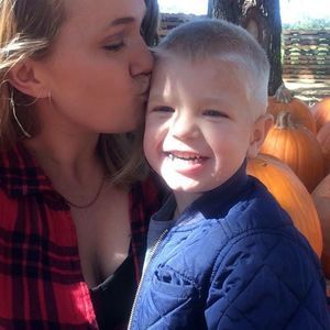 Meet your Posher, Alexis